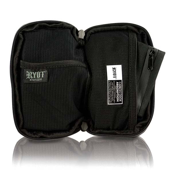 Estuche Anti-Olor  Negro 14.5 X 8 cm.