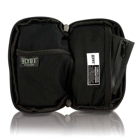 Estuche Anti-Olor  Negro 14.5 X 8 cm.